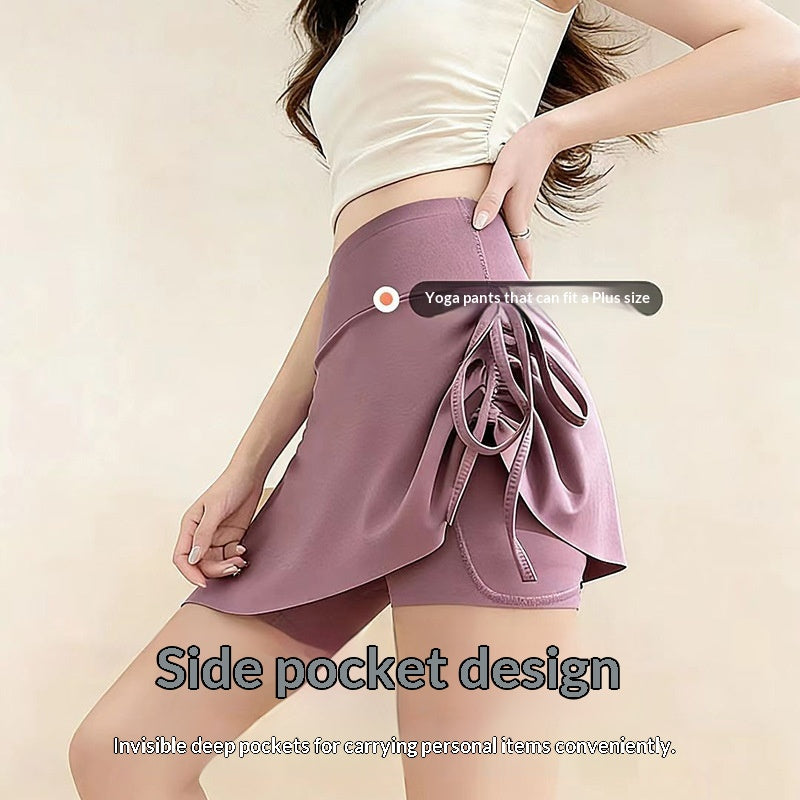 High-Waist Yoga Shorts im Zweiteiler-Look