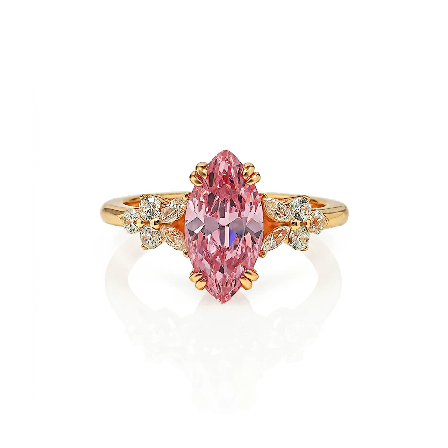 Edler Padparadscha-Ring mit Marquise-Schliff