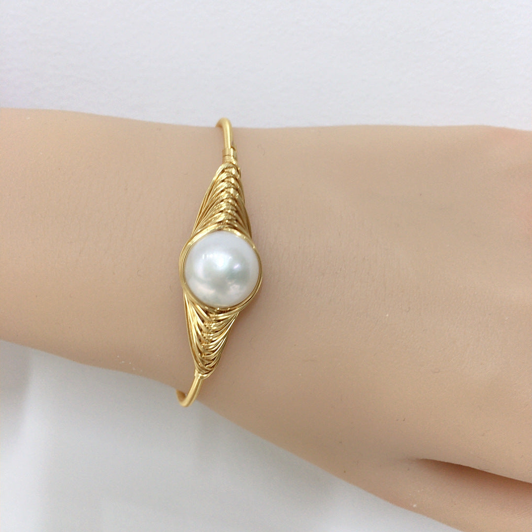 Handgemachtes Armband mit Süsswasserperlen – Bild 4 | LuxeStyle