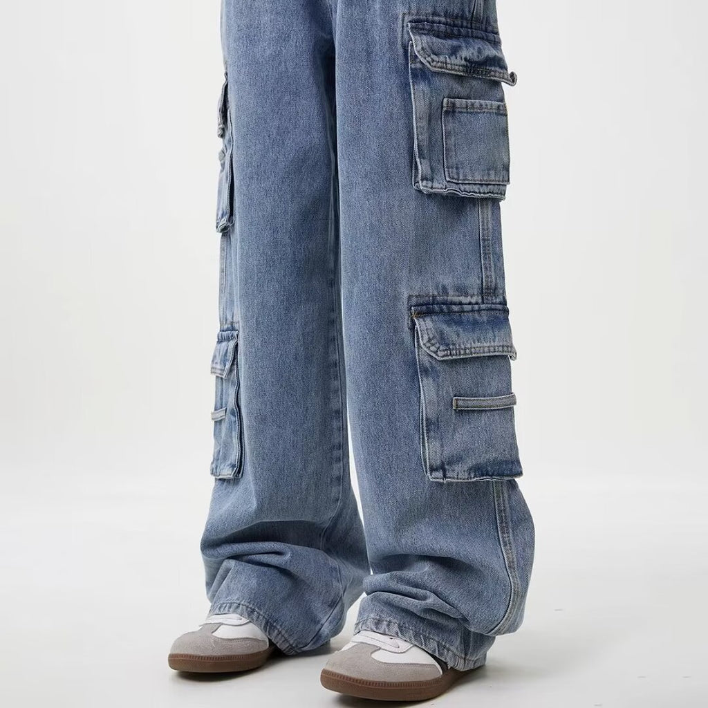 Gerade Damenhosen mit Waschfinish