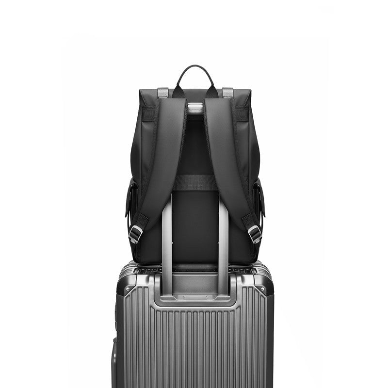 Grosse wasserdichte Reisetasche mit USB-Anschluss