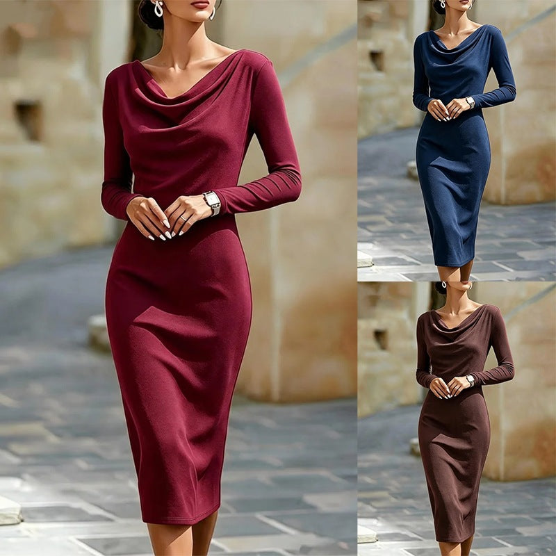 Bootsauschnitt Figurbetonendes Midi-Kleid mit Langarm
