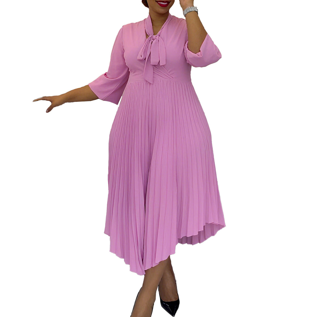 Elegantes asymmetrisches Plisseekleid mit Schnürung