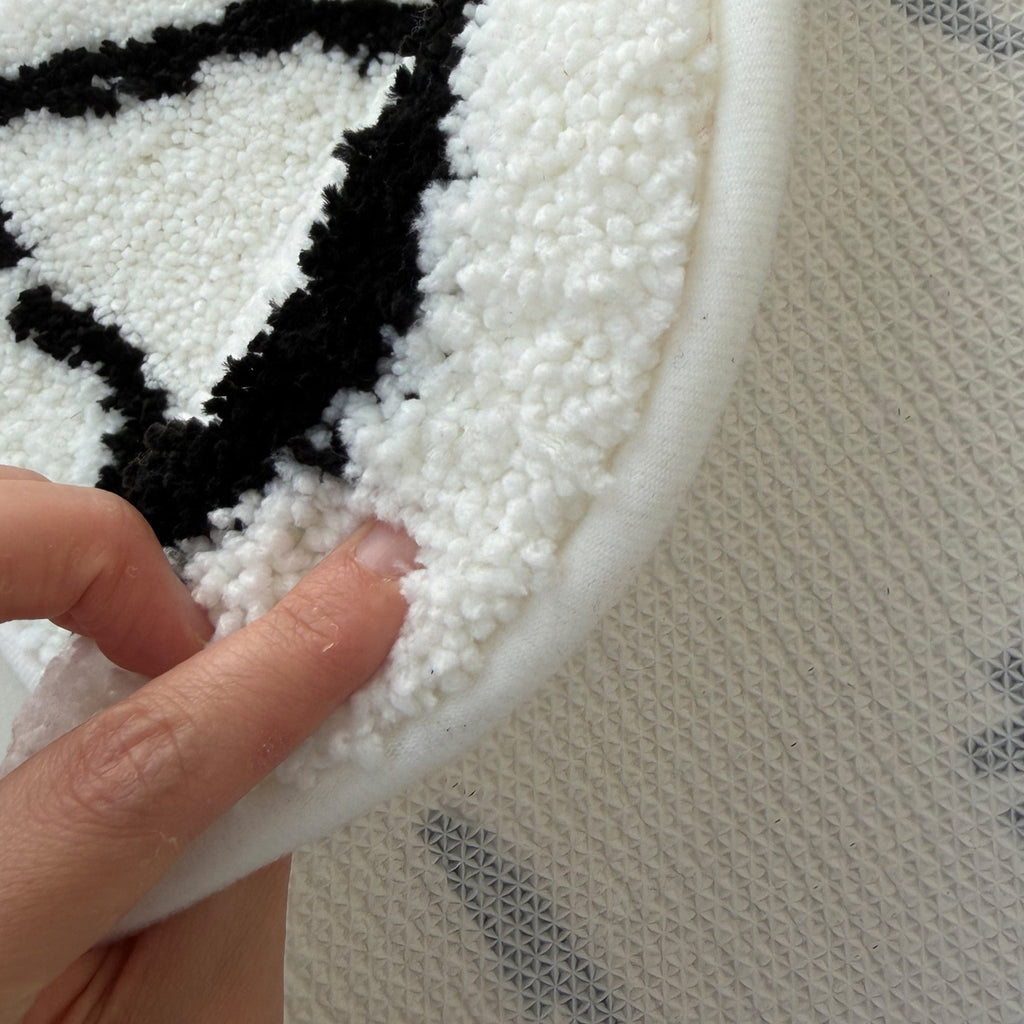 Badteppich mit Schleifenmuster – Bild 4 | LuxeStyle