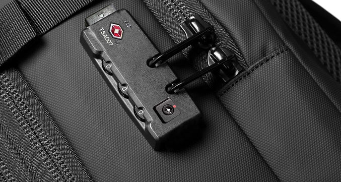 Grosser, multifunktionaler Reise-Rucksack