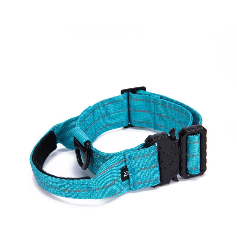 Reflektierendes Hunde-Halsband mit Schnellverschluss – Bild 4 | LuxeStyle