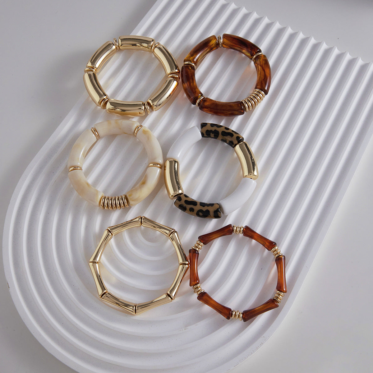 Armbänder im Retro-Stil für Damen – Bild 4 | LuxeStyle