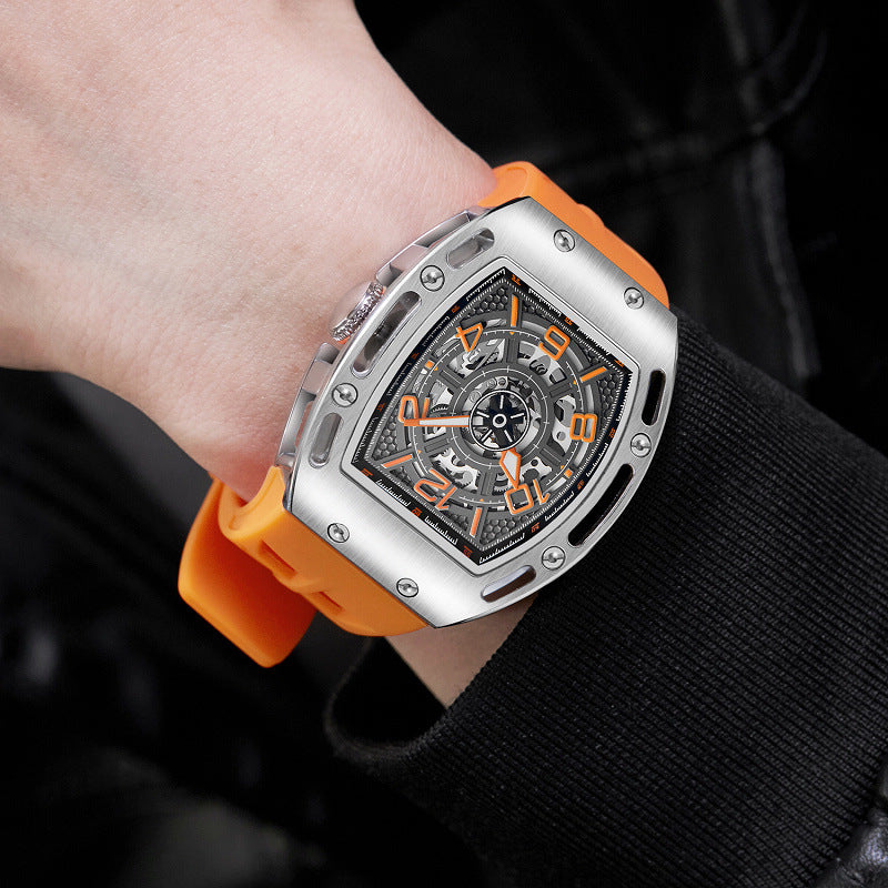 Herrenuhr mit grossem, tonneförmigem Zifferblatt – Bild 4 | LuxeStyle