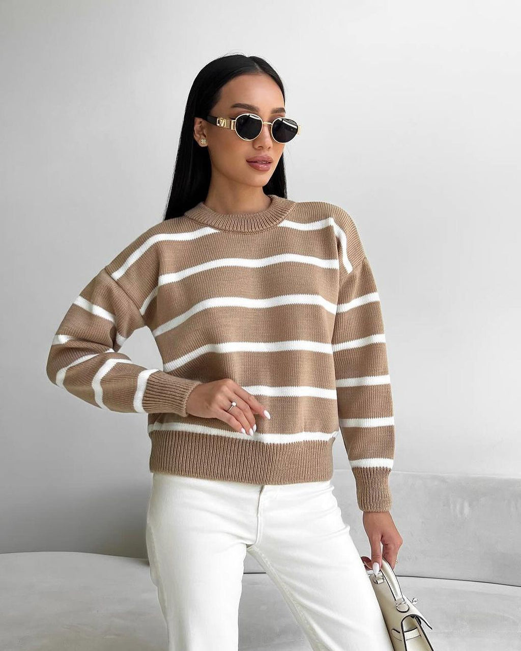 Gestreiftes Langarmshirt im Color-Blocking-Stil