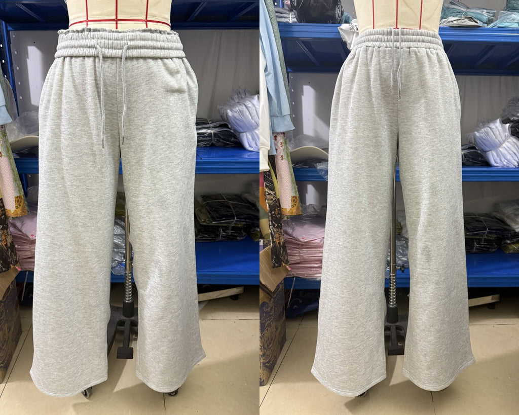 Cordhose im Loose Fit mit weitem Bein