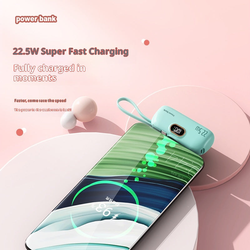 Mini Powerbank mit integriertem Kabel, 5000 mAh