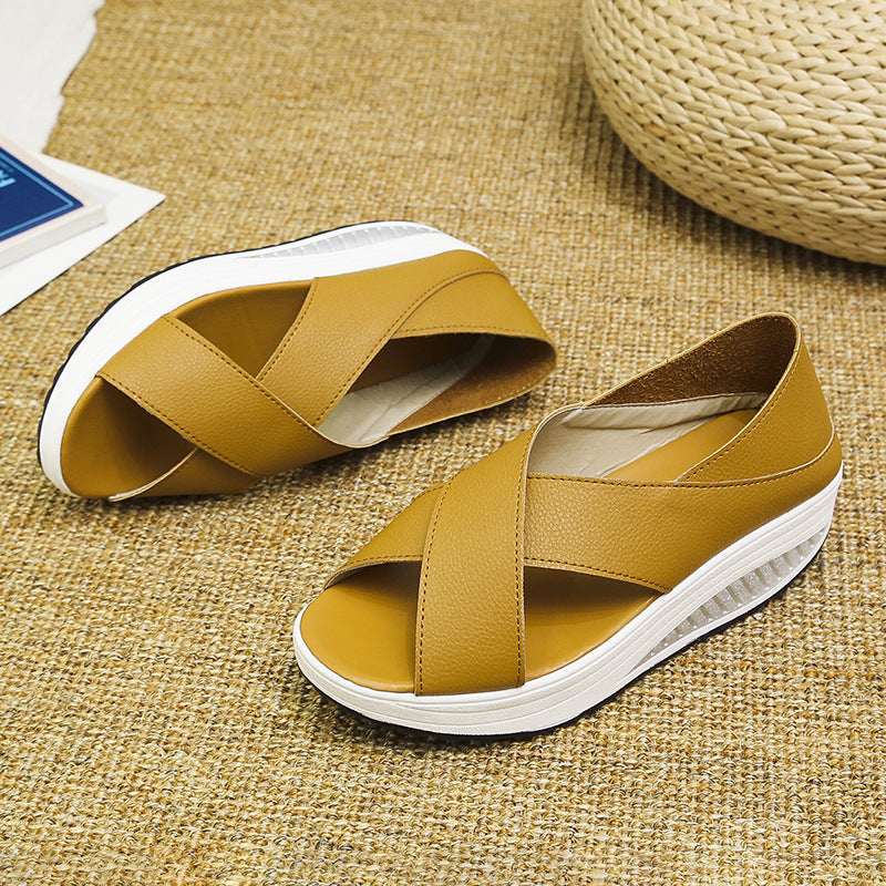 Atmungsaktive Casual Sandalen mit Fischmund‑Design – Bild 7 | LuxeStyle