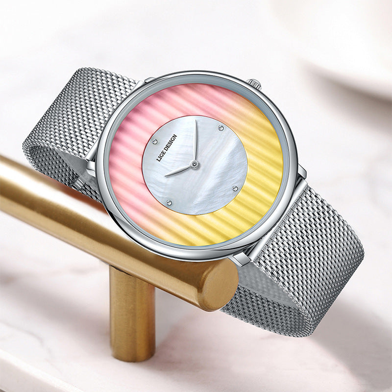 Uhr mit Farbverlauf-Dial – Bild 7 | LuxeStyle