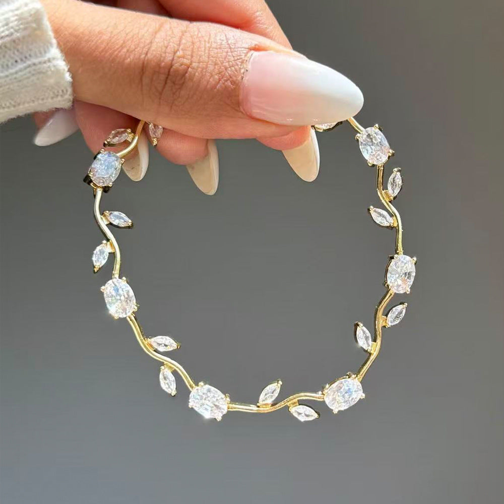 Verstellbares Zirkon-Armband – Bild 2 | LuxeStyle