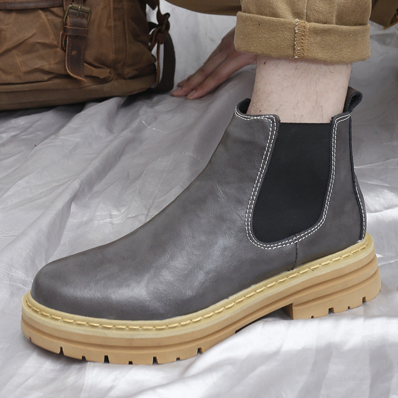 Robuste Worker Boots mit dicker Sohle