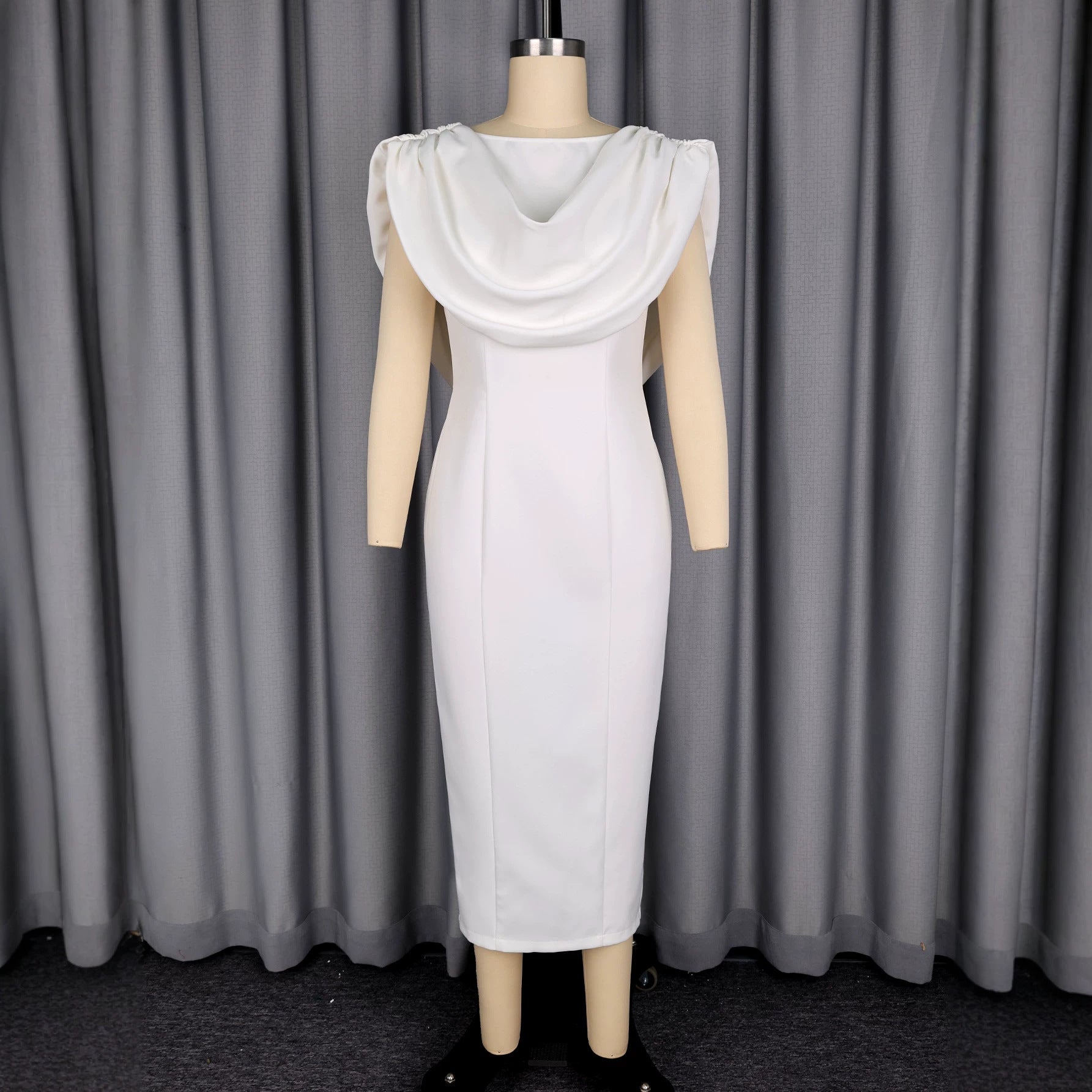 Elegantes ärmelloses Etuikleid für Damen