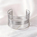 Gebürstetes Edelstahl-Armband für Damen – Ansicht 4