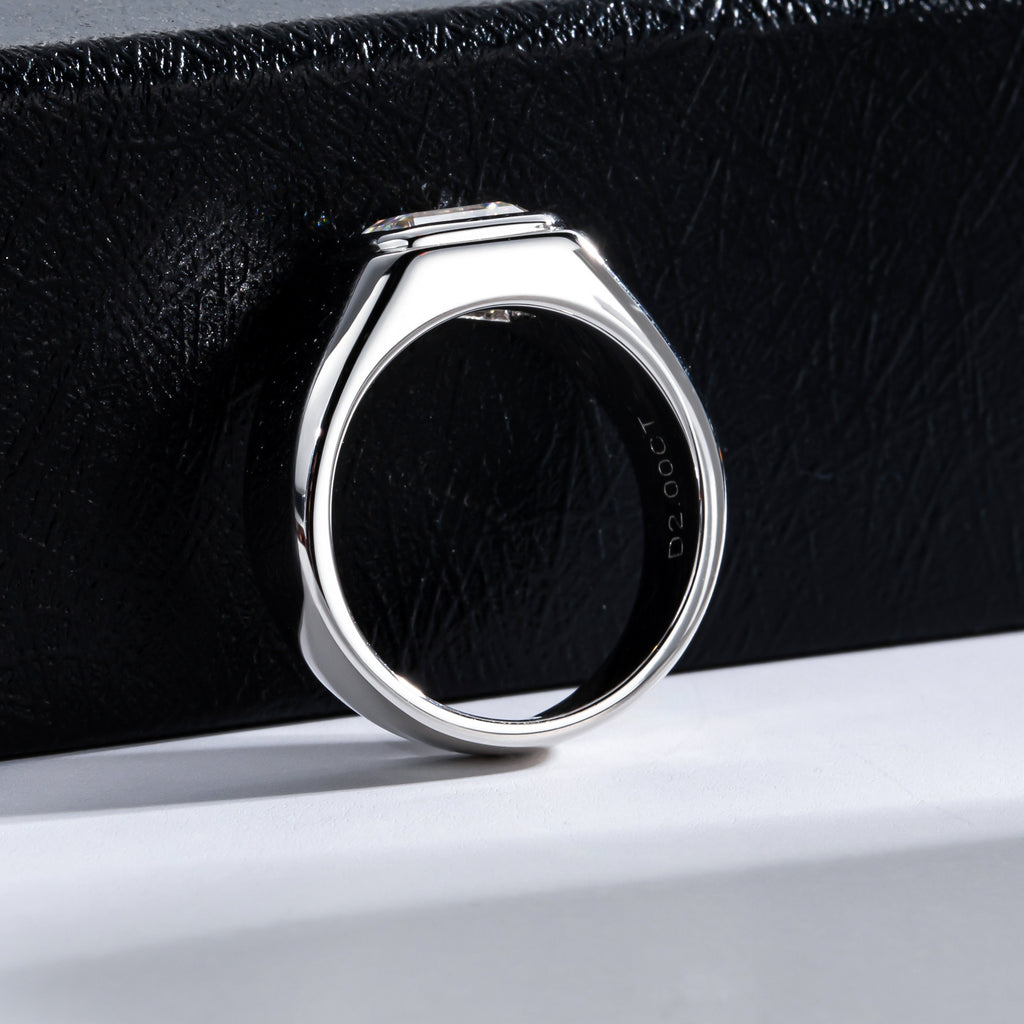 Moissanite Ring mit 2 Karat Smaragd und 925er Silber