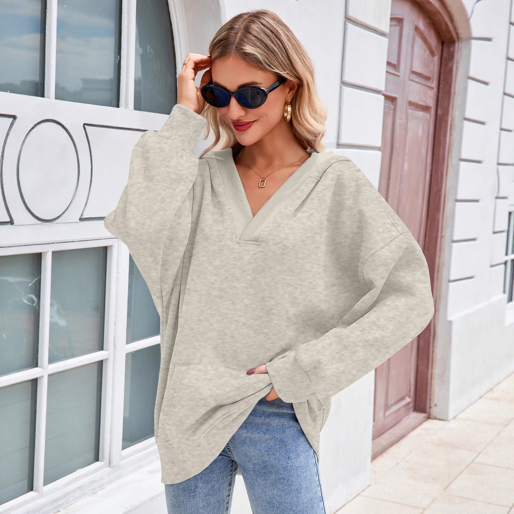Kapuzenpullover mit langen Ärmeln und Taschen