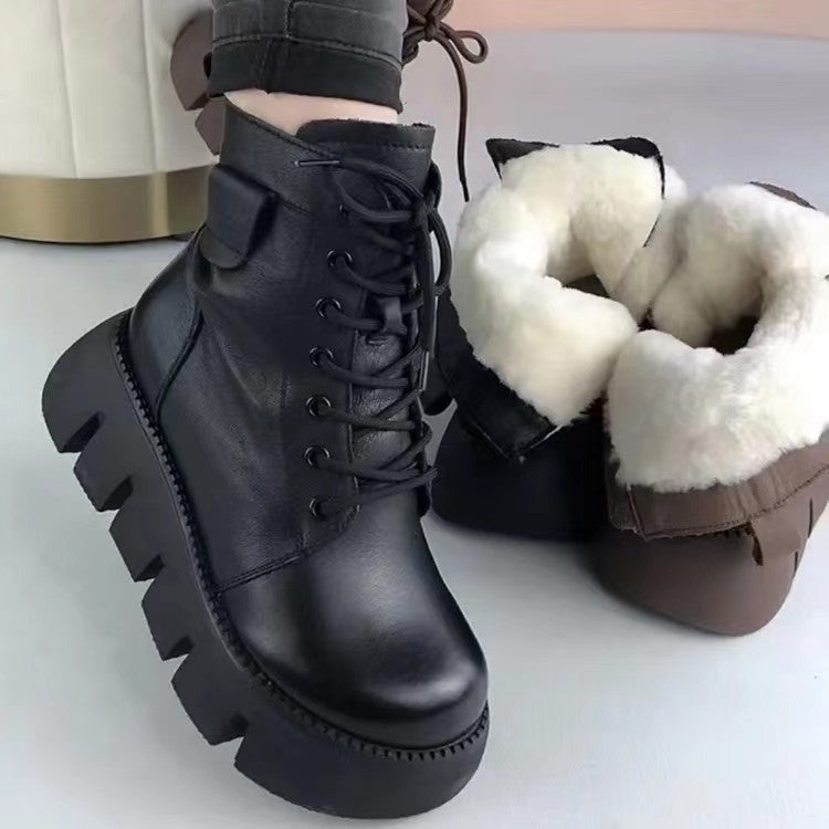 Gefütterte Snow Boots aus weichem Kunstleder