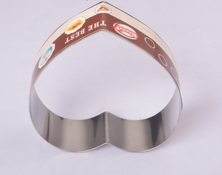 Herzförmige Mousseform aus Edelstahl – Bild 4 | LuxeStyle