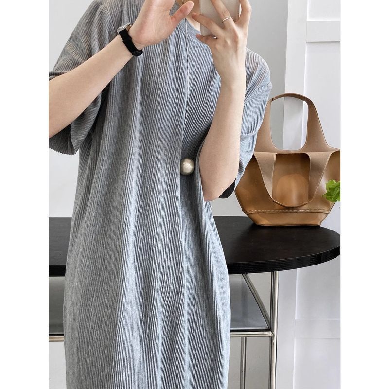 Knielanger Freizeitrock aus Eisseide | LuxeStyle