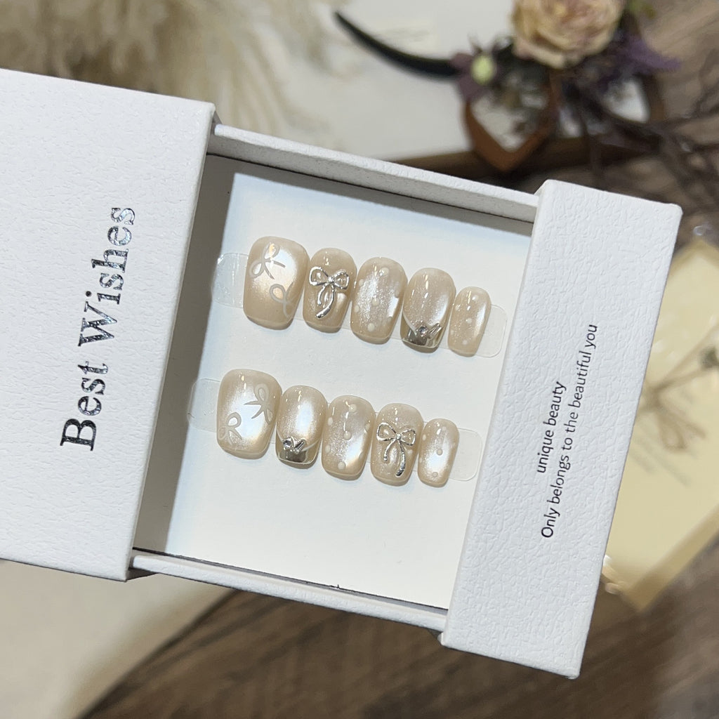 Katzenauge-Nagel – Bild 6 | LuxeStyle