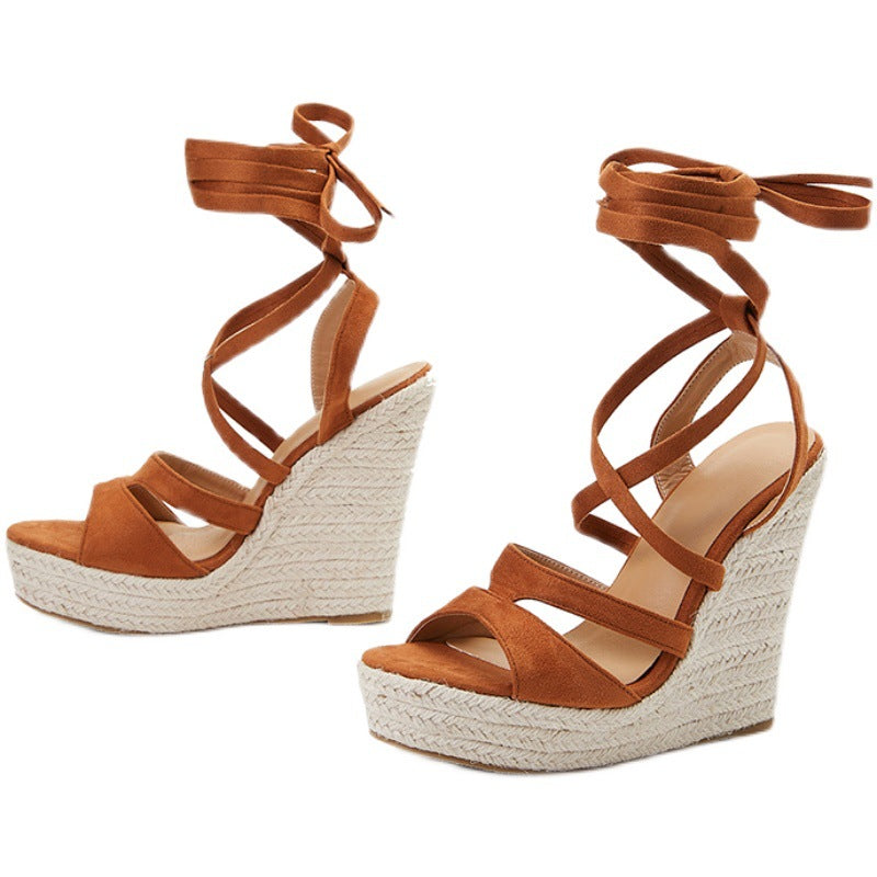 Sandalen mit Riemchen und Schaumstoffsohle – Bild 5 | LuxeStyle