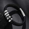Lederarmband aus Titanstahl – Bild 1 | LuxeStyle
