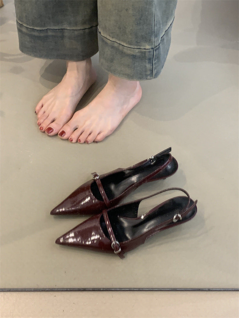 Baotou Riemchensandalen mit spitzer Zehenpartie – Bild 5 | LuxeStyle