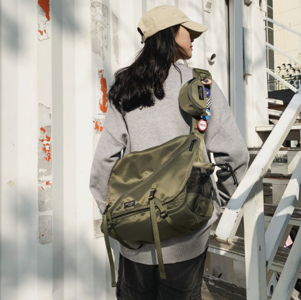 Schulter-Messenger Bag Harajuku – Bild 8 | LuxeStyle