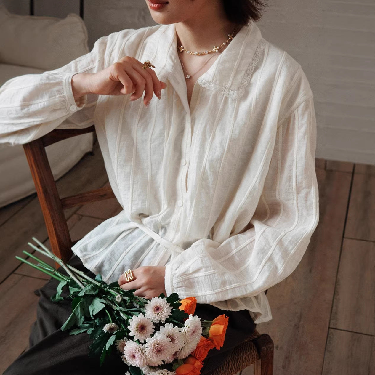 Gestreiftes Jacquard-Shirt mit Taillenbetonung