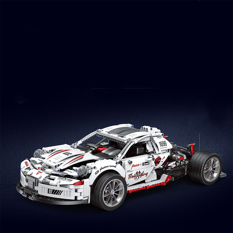 Explosives Auto Modell zum Zusammenbauen | LuxeStyle