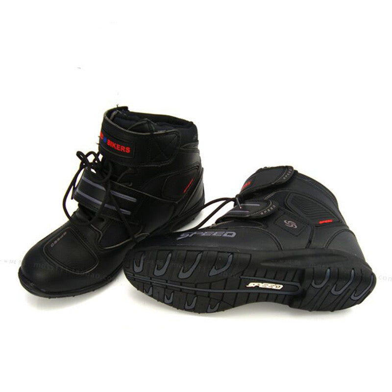 Atmungsaktive, rutschfeste Radschuhe – Bild 1 | LuxeStyle