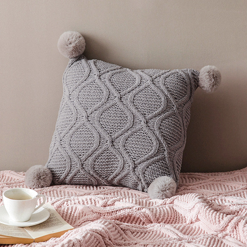 Nordic Wind Ball Kissen gestrickt | LuxeStyle