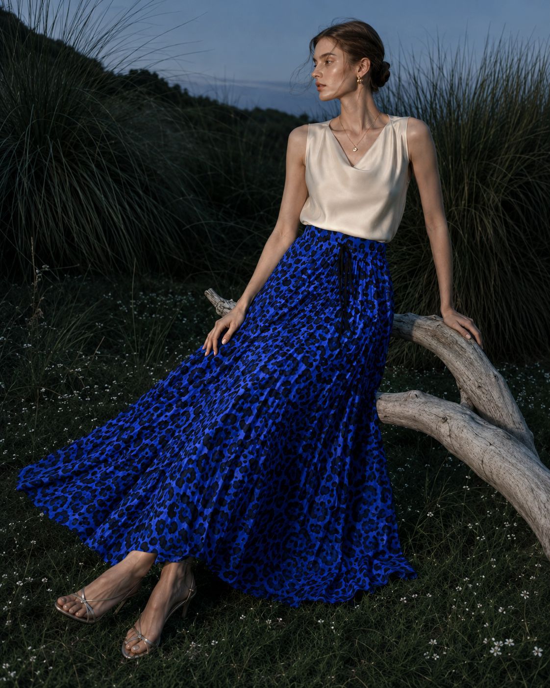Langes Damen-Leopardenkleid mit elastischem Bund