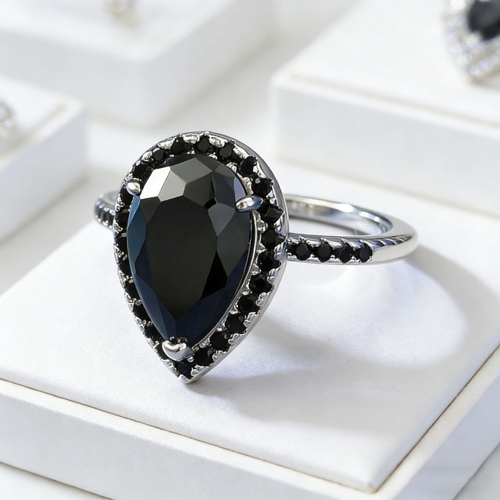 Birnenförmiger Zirkon-Ring – Bild 5 | LuxeStyle