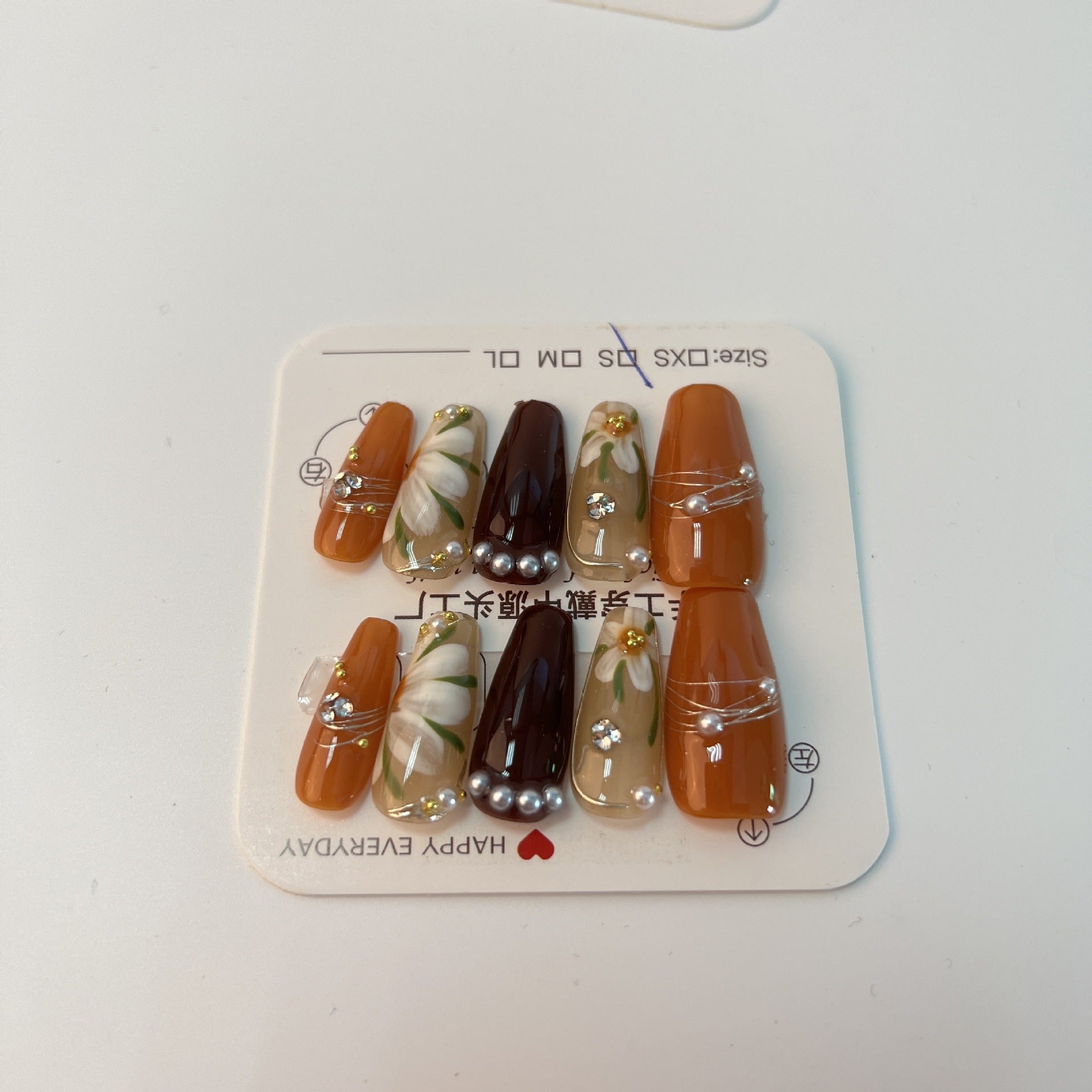 Abnehmbare Blumen-Fingernägel für Damen
