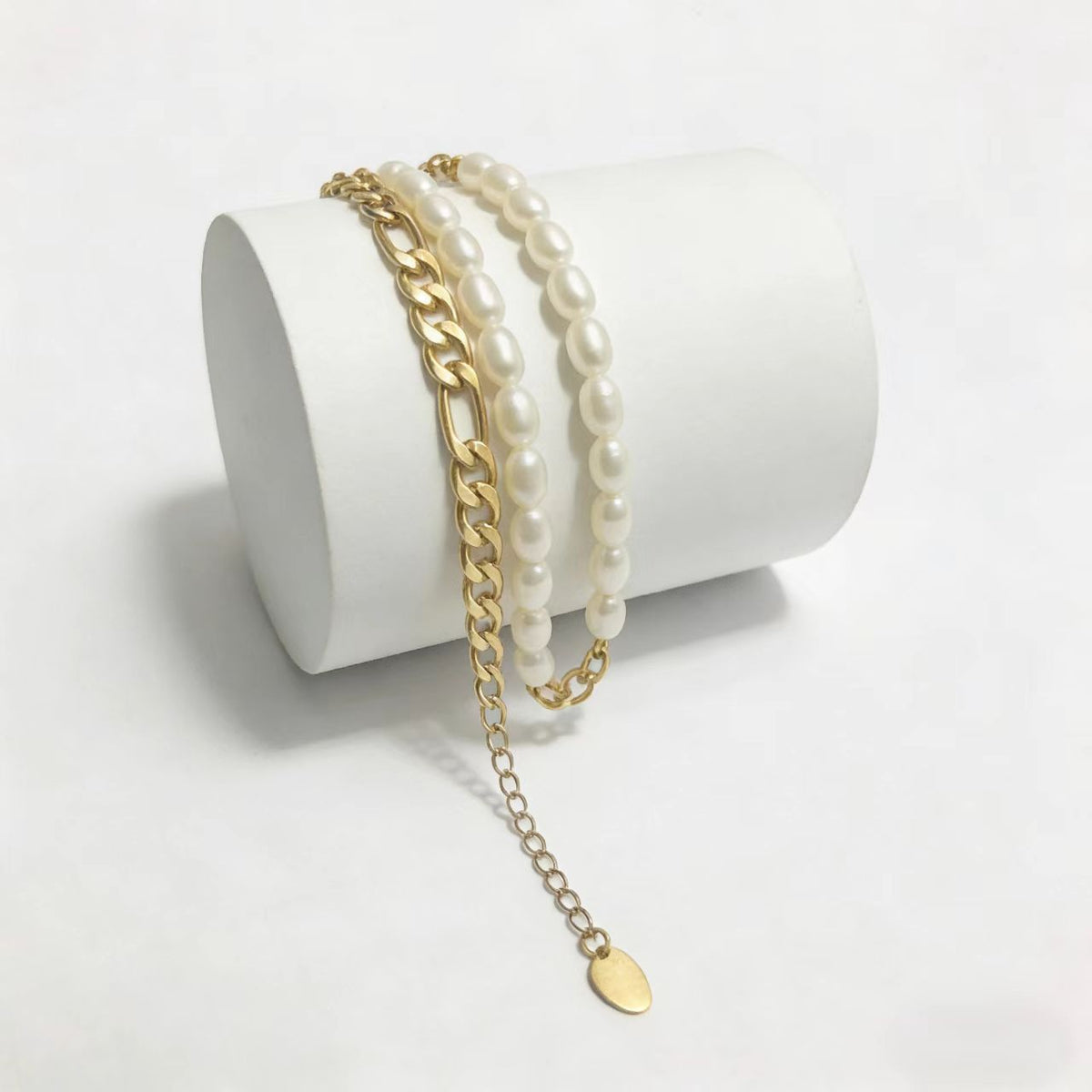 2-teiliges Set Perlen-Stretcharmbänder in Gold – Bild 6 | LuxeStyle
