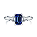 Farbe: Blau Diamant