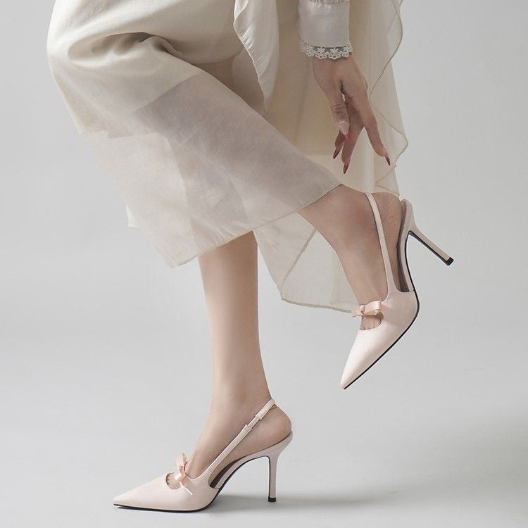 Satin High Heels mit Schleife