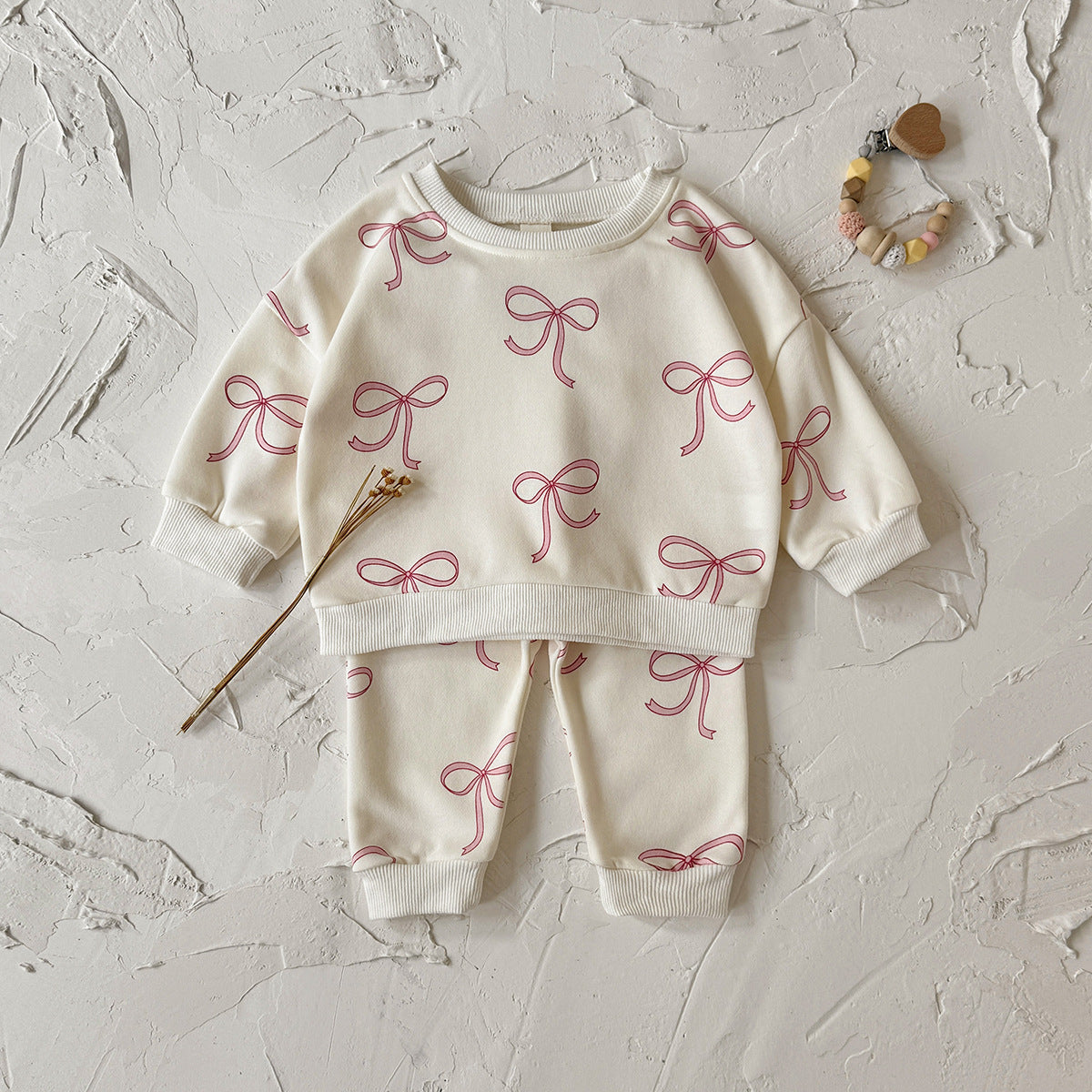 Baby- und Kleinkind-Set mit Schleifenmuster – Bild 2 | LuxeStyle