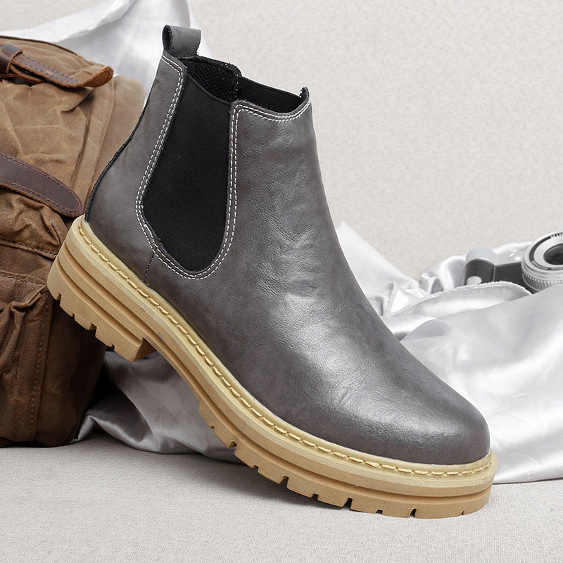 Robuste Worker Boots mit dicker Sohle