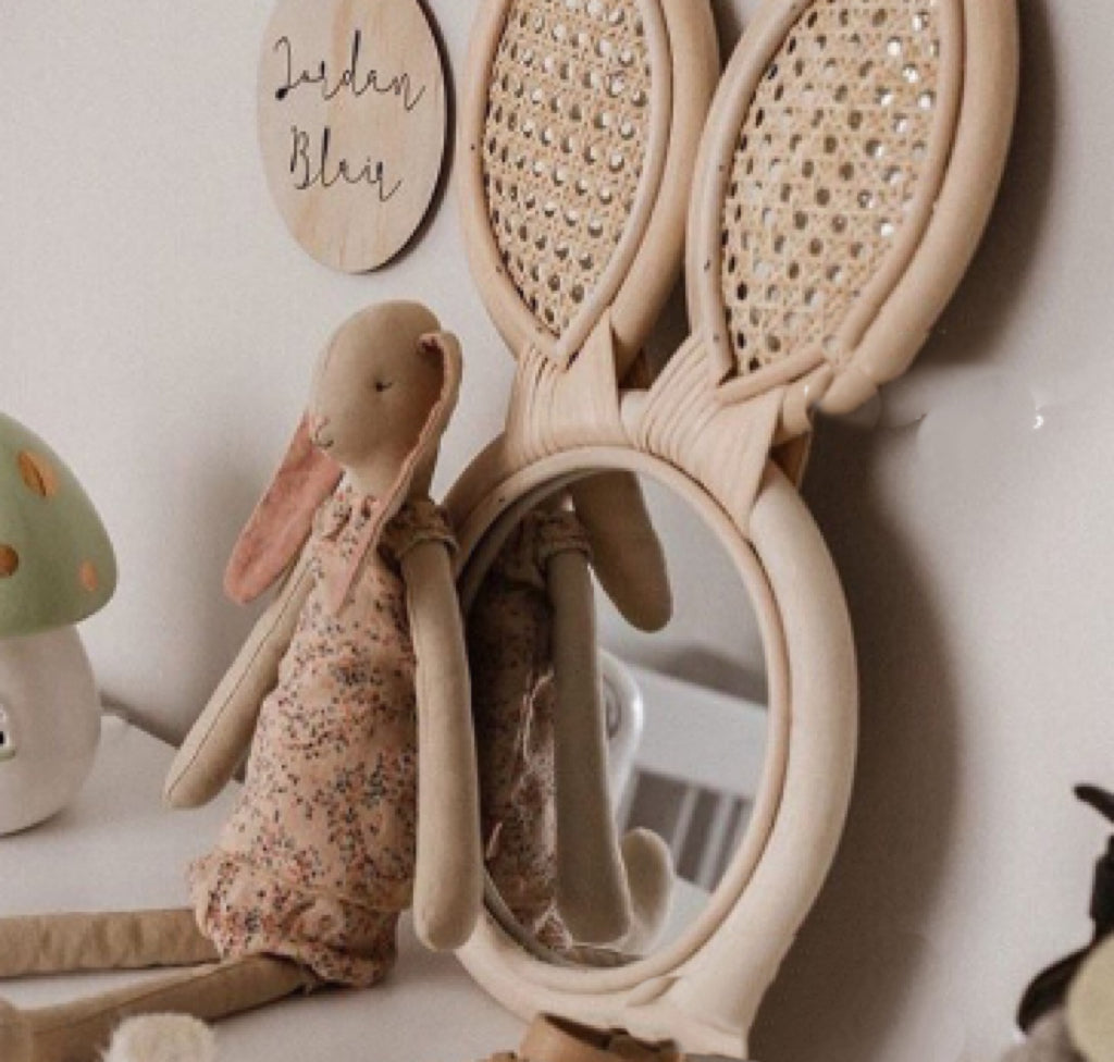 Handgefertigter Vintage-Rattan-Make-up-Spiegel