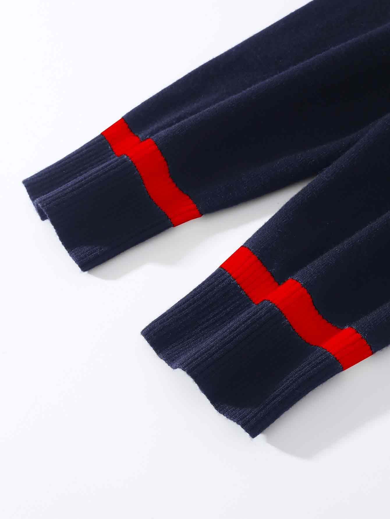 V-Ausschnitt Strickjacke mit Streifen