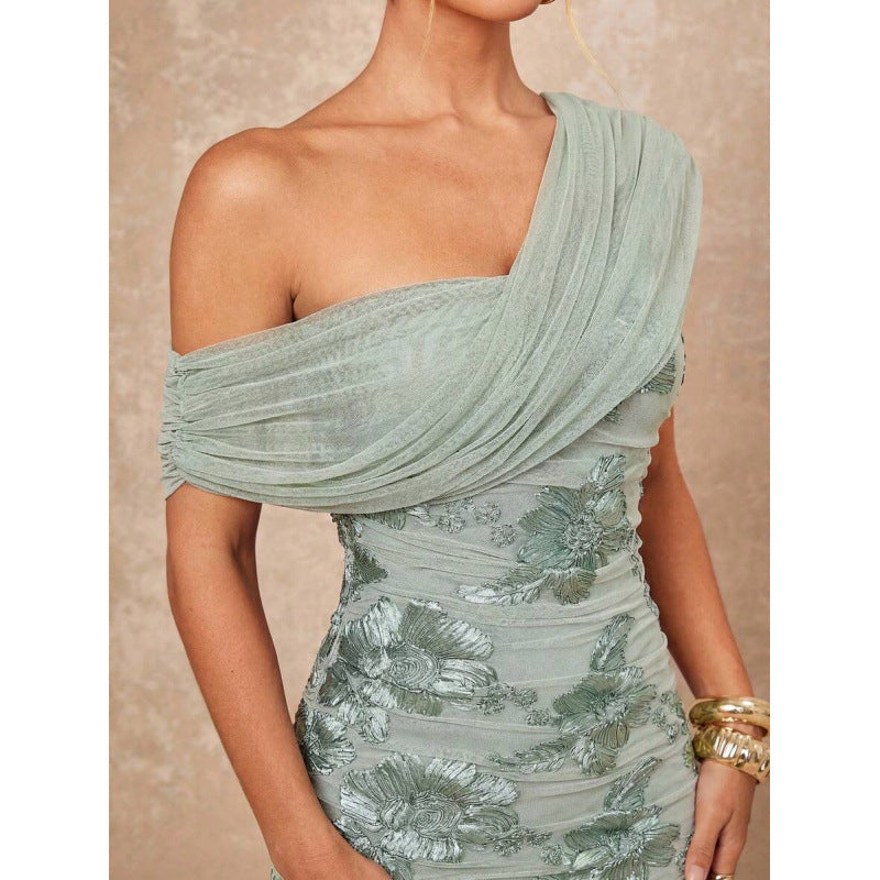 Elegantes Vintage-Kleid im französischen Stil