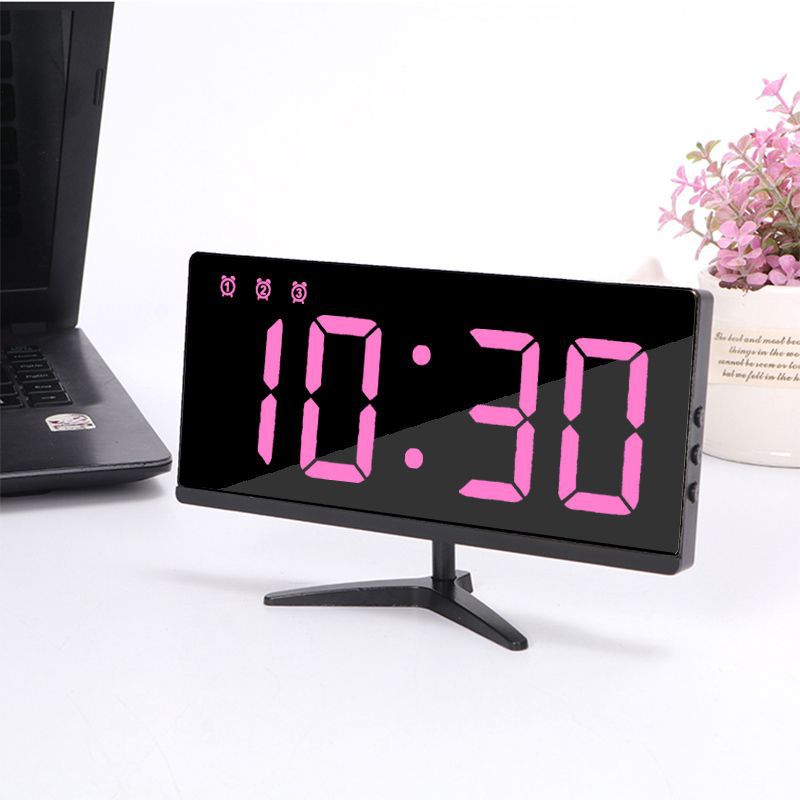 LED Wecker mit Spiegel & Kalender – Bild 5 | LuxeStyle