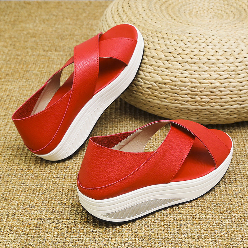 Atmungsaktive Casual Sandalen mit Fischmund‑Design – Bild 3 | LuxeStyle