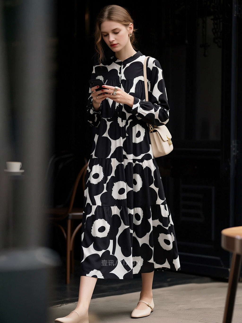 Vielseitiges Damenkleid mit Designer-Print – Bild 2 | LuxeStyle