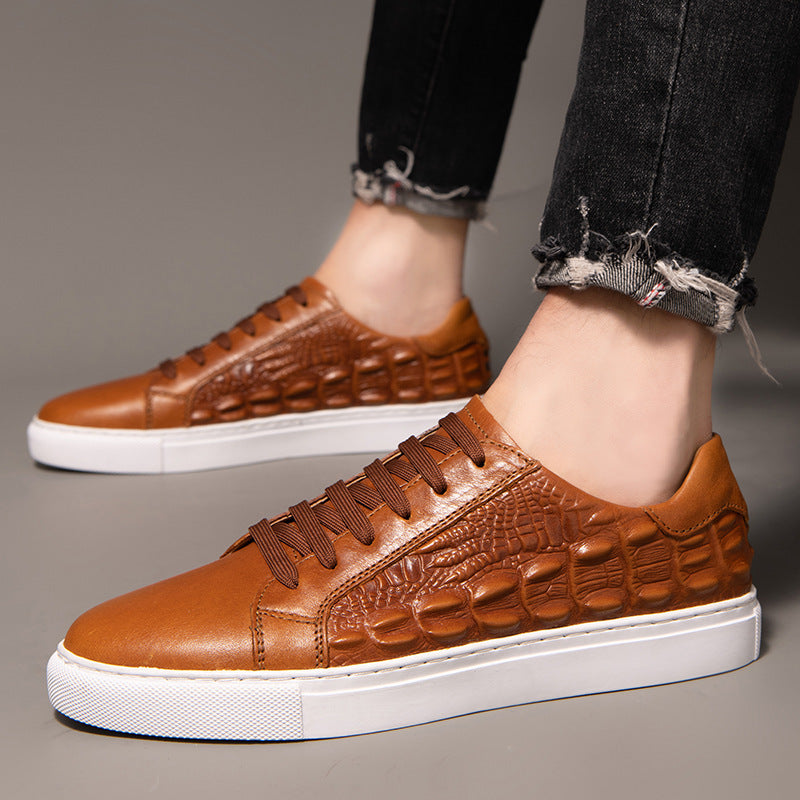 Freizeitschuh aus genarbtem Leder – Bild 6 | LuxeStyle